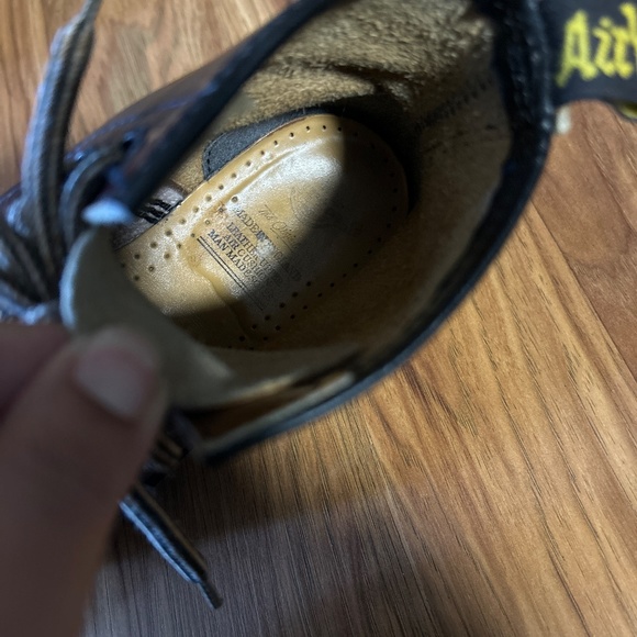 Dr Martens Yellow Sticth Boot Sz 7 - Picture 5 of 5